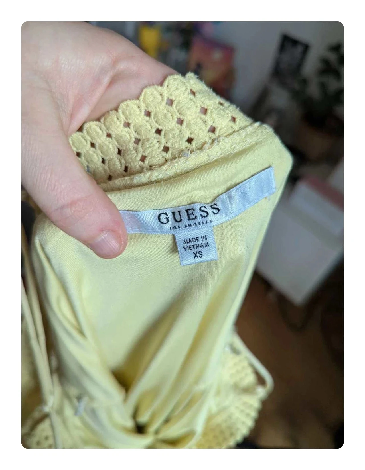 Robe GUESS geel boter schouders ontbloot maat S – photo 9